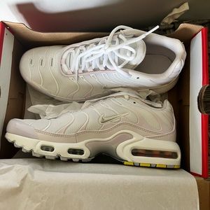 Nike Air Max Plus (GS) BRAND NEW